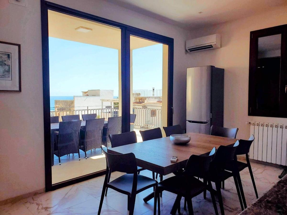 Palazzo Del Golfo Apartment Castellammare del Golfo Exterior photo